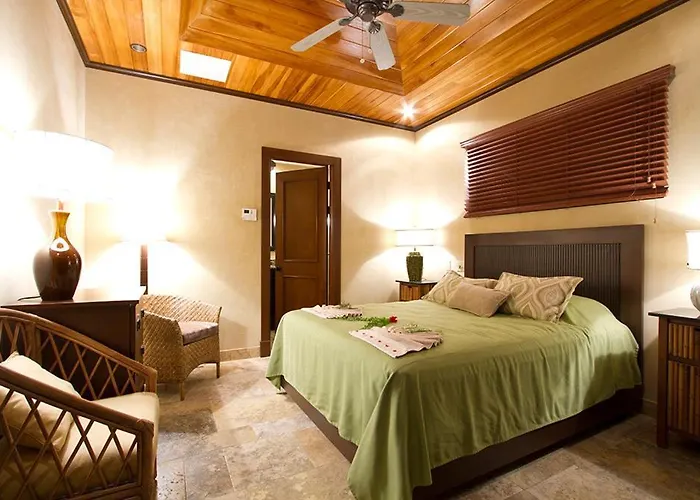 Jet Luxury At Langosta & Villa