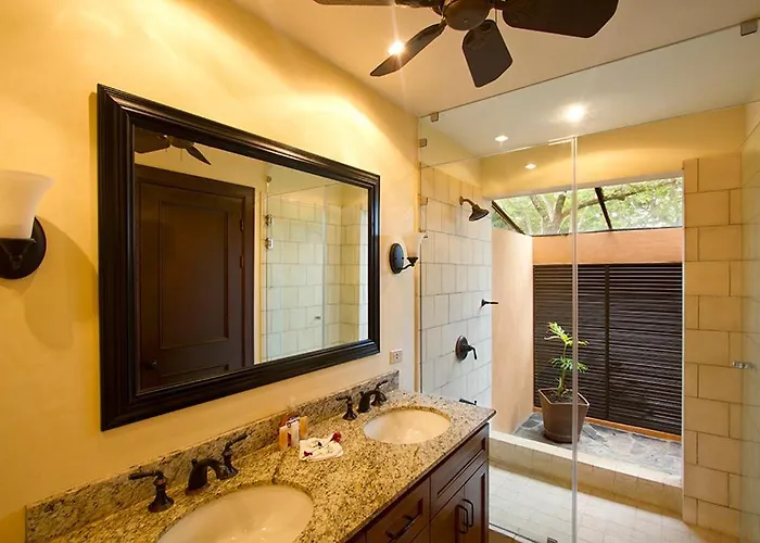 Jet Luxury At Langosta & * Tamarindo