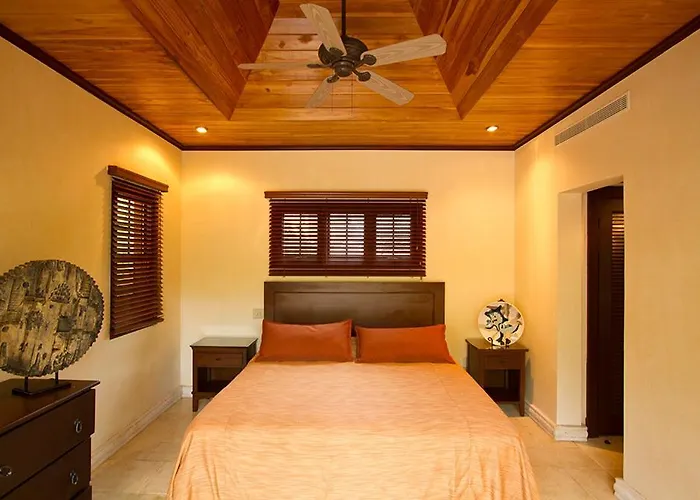 Jet Luxury At Langosta & Tamarindo